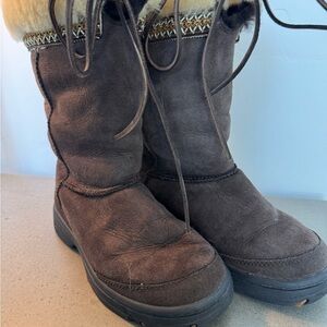 UGG Women’s Brown Suede Boots
